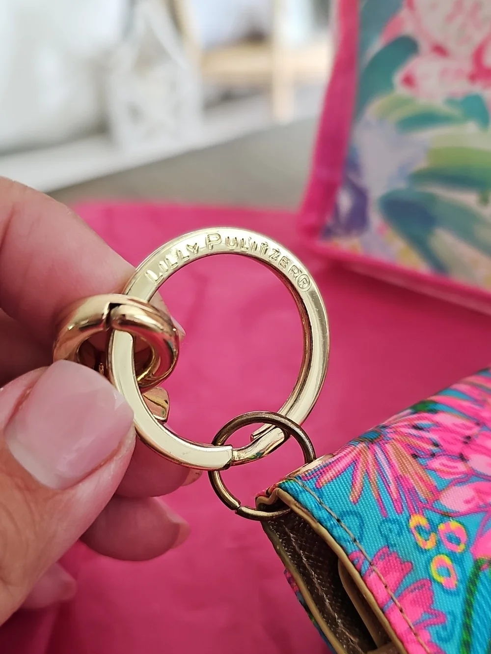 Lilly Pulitzer Bright Floral Wristlet ID And Cardholder And Lilly Packaging Bag